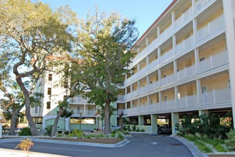 Units At Ocean Marsh By Elliott Beach Rentals North Myrtle Beach Exterior photo